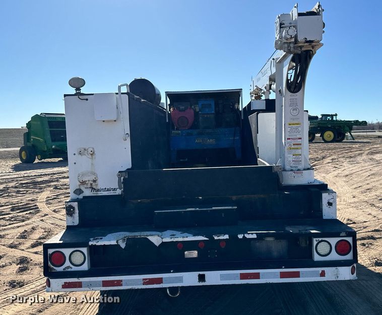 image for item NU9329 2008 Sterling  Bullet 5500 utility / service truck