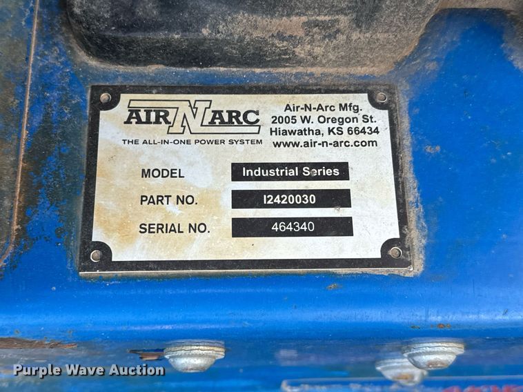 image for item NU9329 2008 Sterling  Bullet 5500 utility / service truck