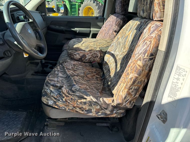 image for item NU9329 2008 Sterling  Bullet 5500 utility / service truck