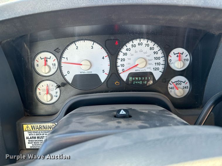 image for item NU9329 2008 Sterling  Bullet 5500 utility / service truck