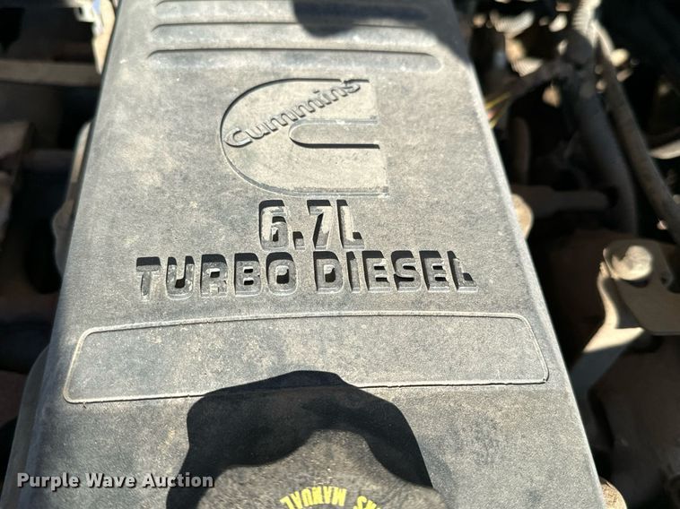 image for item NU9329 2008 Sterling  Bullet 5500 utility / service truck