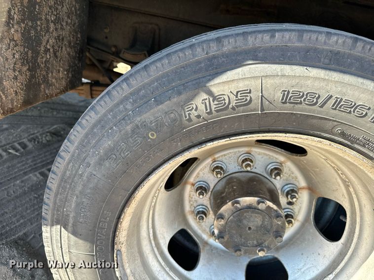 image for item NU9329 2008 Sterling  Bullet 5500 utility / service truck