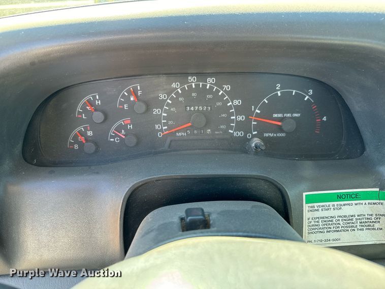 image for item NU9330 2003 Ford  F650 Super Duty utility / service truck