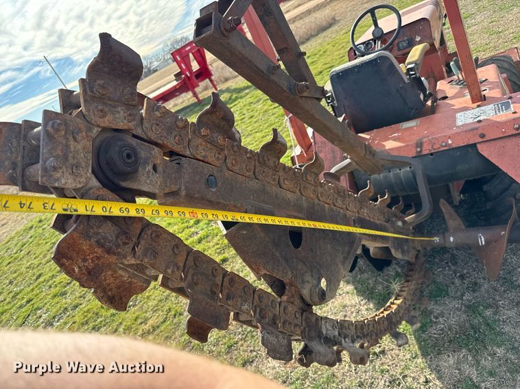 image for item NU9430 1993 Ditch Witch 3500DD trencher
