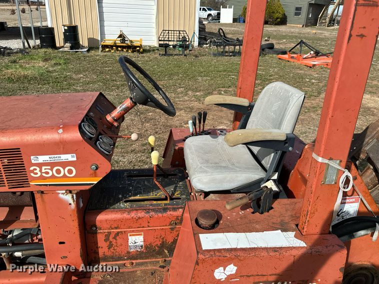 image for item NU9430 1993 Ditch Witch 3500DD trencher