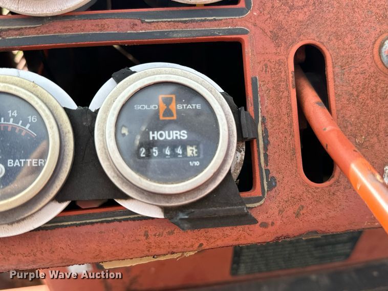 image for item NU9430 1993 Ditch Witch 3500DD trencher