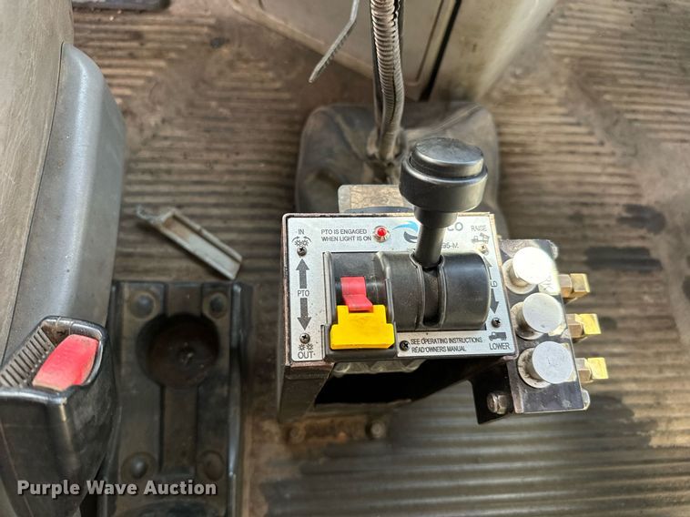 image for item NU9467 2005 Freightliner  Century Class S/T dump truck