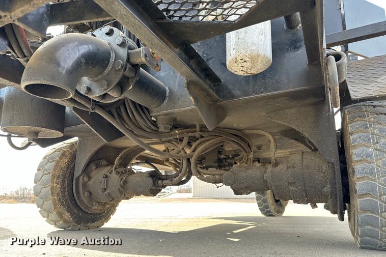 image for item NU9485 2019 Blastcrete  DA-350  seal coat applicator