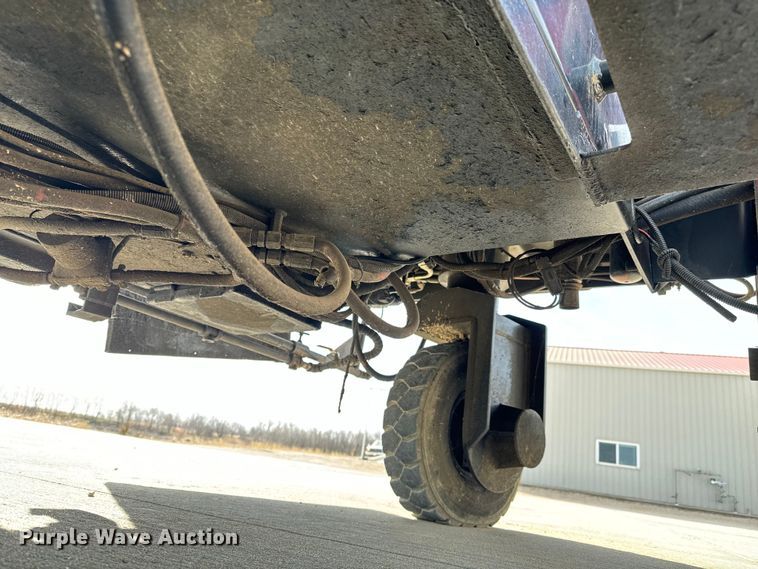 image for item NU9485 2019 Blastcrete  DA-350  seal coat applicator