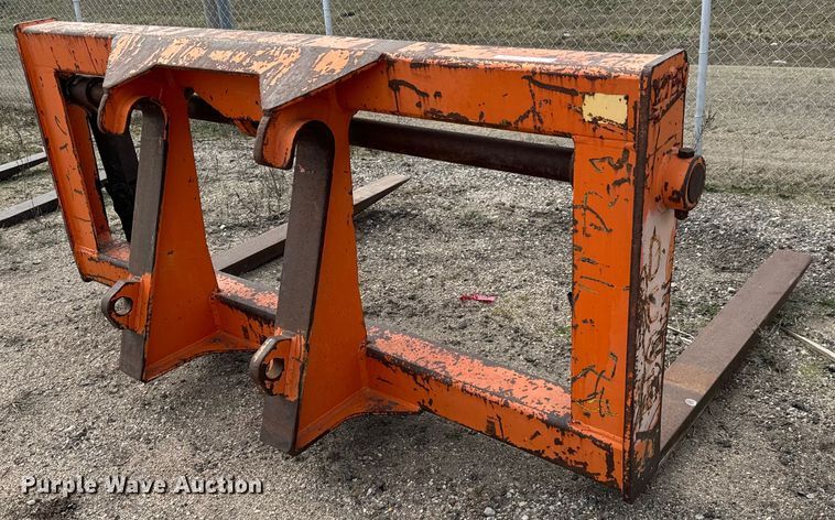 image for item NU9487 WBM wheel loader forks