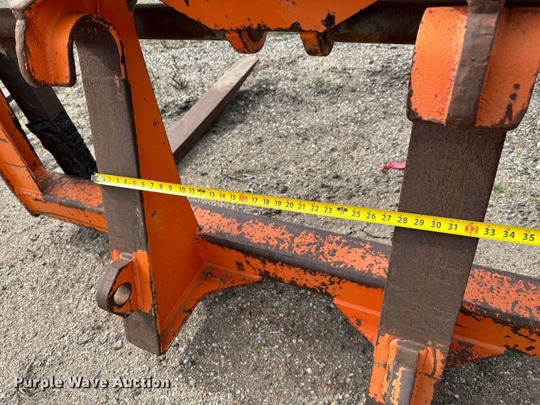 image for item NU9487 WBM wheel loader forks