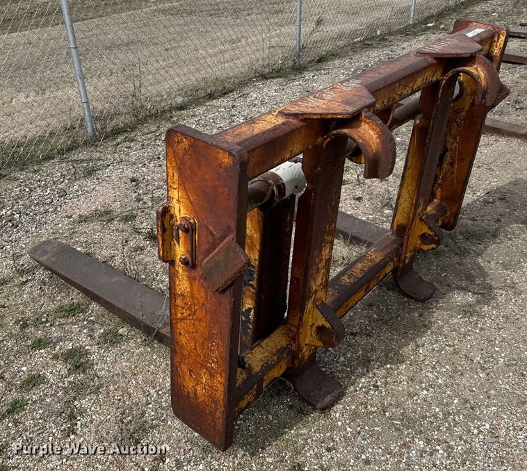 image for item NU9488 Wheel loader forks