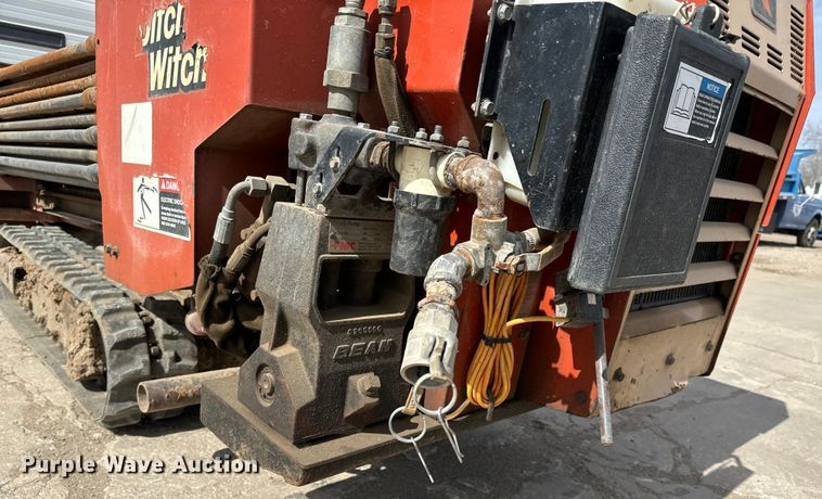 image for item NU9490 2006 Ditch Witch JT520 directional boring unit