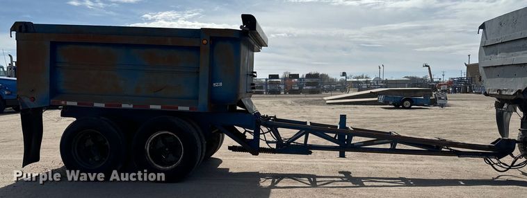 image for item NU9492 1982 Clement  end dump pup trailer