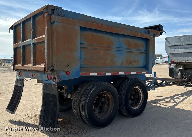 image for item NU9492 1982 Clement  end dump pup trailer