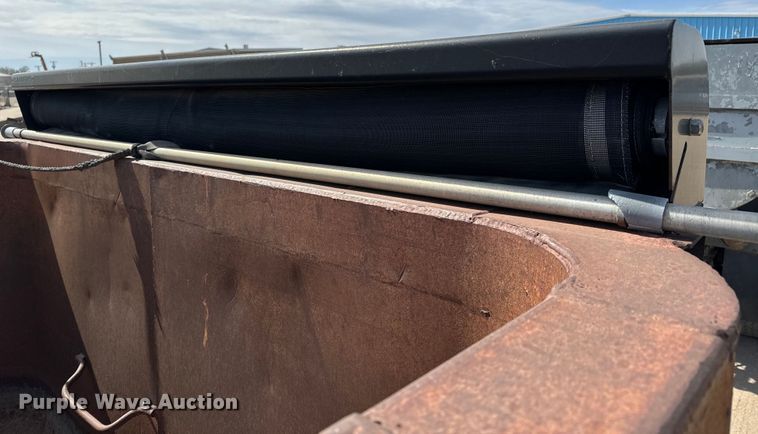 image for item NU9492 1982 Clement  end dump pup trailer