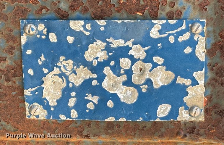 image for item NU9492 1982 Clement  end dump pup trailer