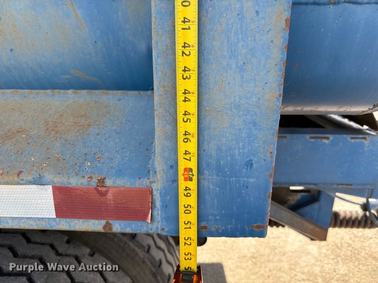 image for item NU9492 1982 Clement  end dump pup trailer