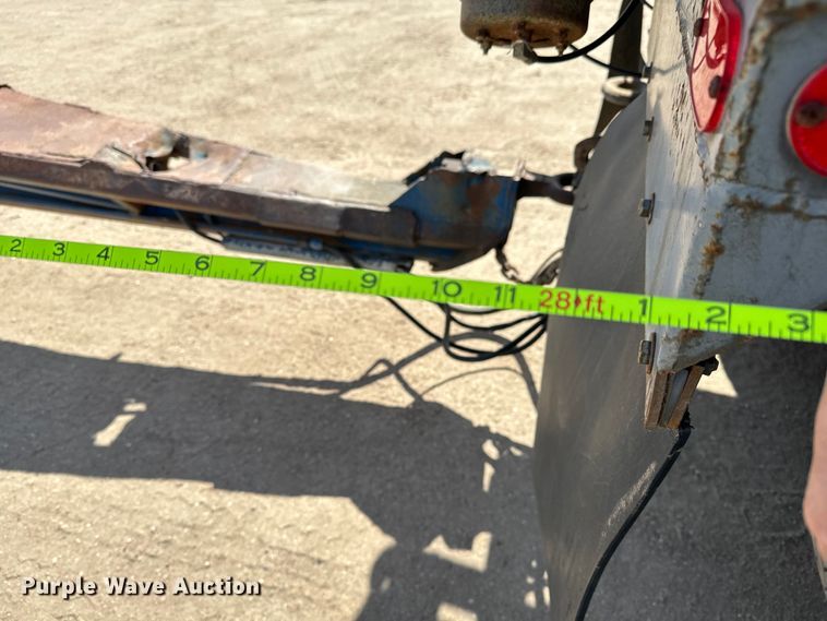 image for item NU9492 1982 Clement  end dump pup trailer