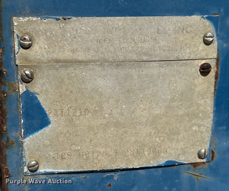 image for item NU9492 1982 Clement  end dump pup trailer