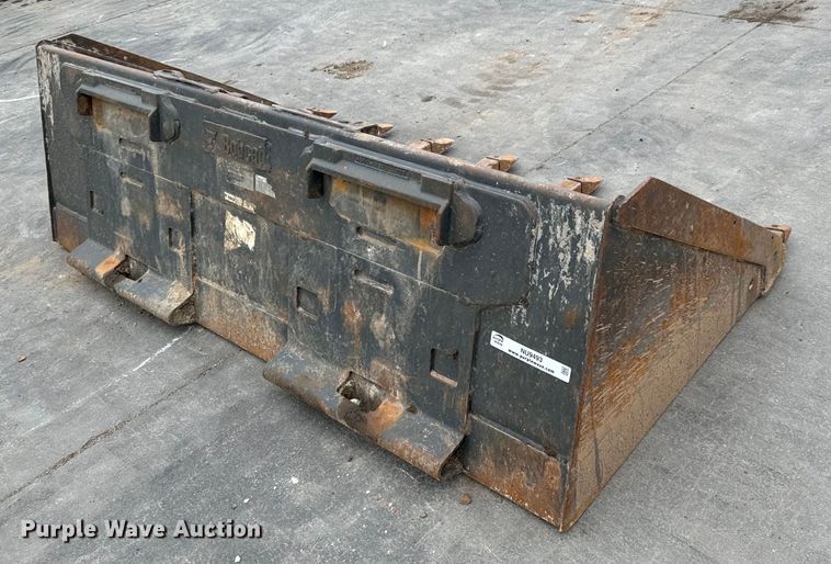 image for item NU9493 Bobcat  68 Heavy Duty skid steer bucket