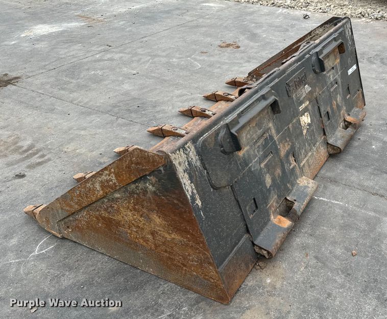 image for item NU9493 Bobcat  68 Heavy Duty skid steer bucket