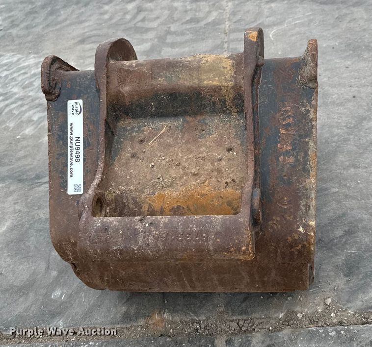 image for item NU9498 18