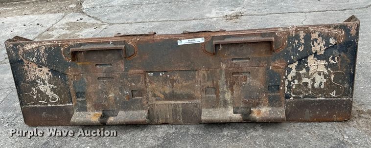 image for item NU9500 Bobcat  skid steer bucket