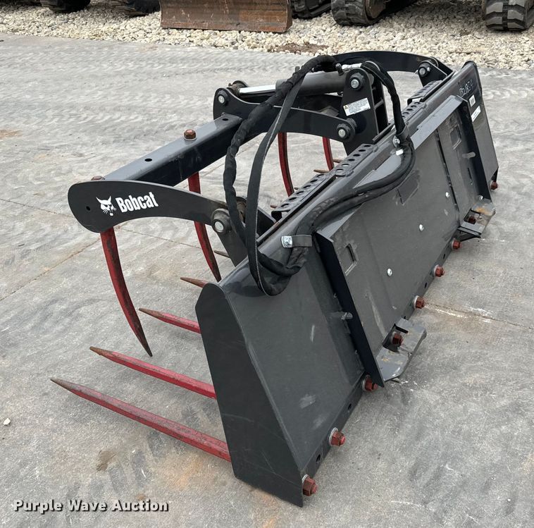 image for item NU9503 Bobcat  skid steer utility grapple