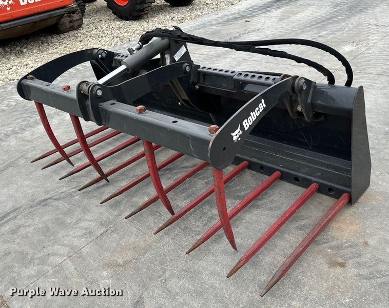 image for item NU9503 Bobcat  skid steer utility grapple