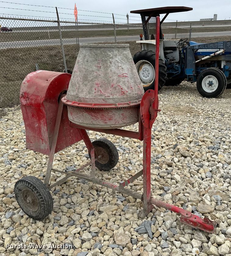 image for item NU9505 Essick cement mixer