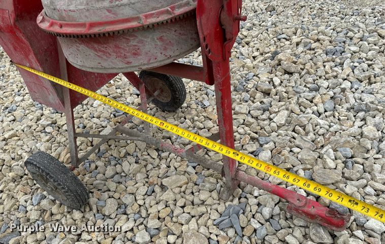 image for item NU9505 Essick cement mixer