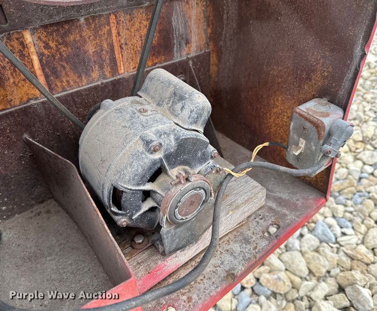 image for item NU9505 Essick cement mixer