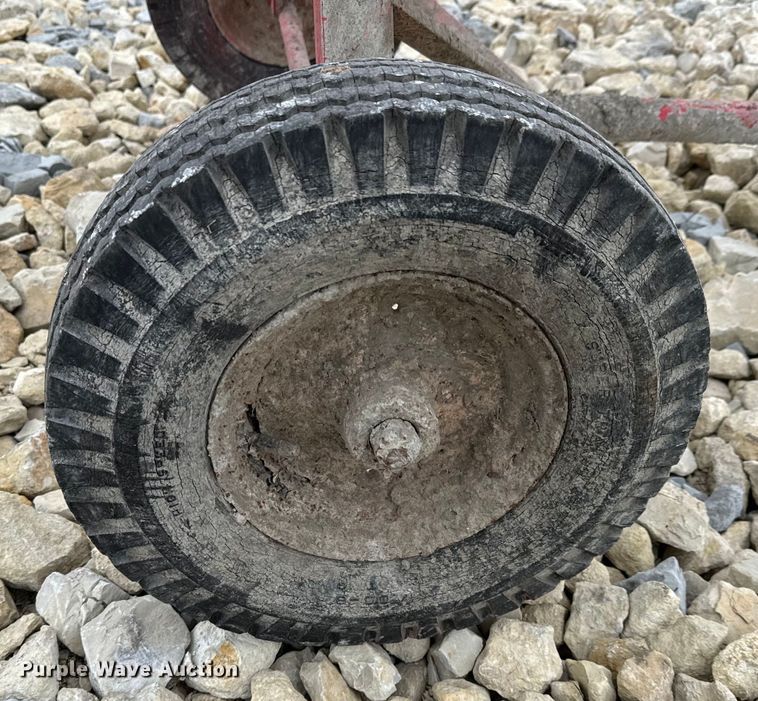 image for item NU9505 Essick cement mixer