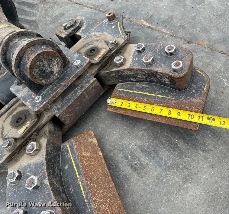 image for item NU9506 M&M HN8 Hydra Nip skid steer tree shear