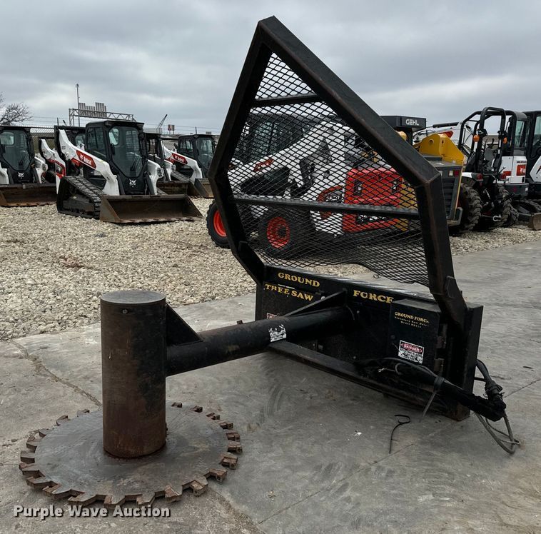 image for item NU9510 Harleman Ground Force HR970 skid steer tree saw