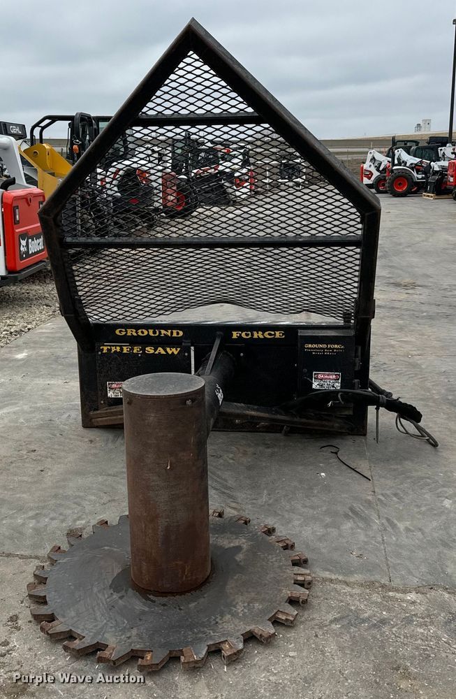 image for item NU9510 Harleman Ground Force HR970 skid steer tree saw
