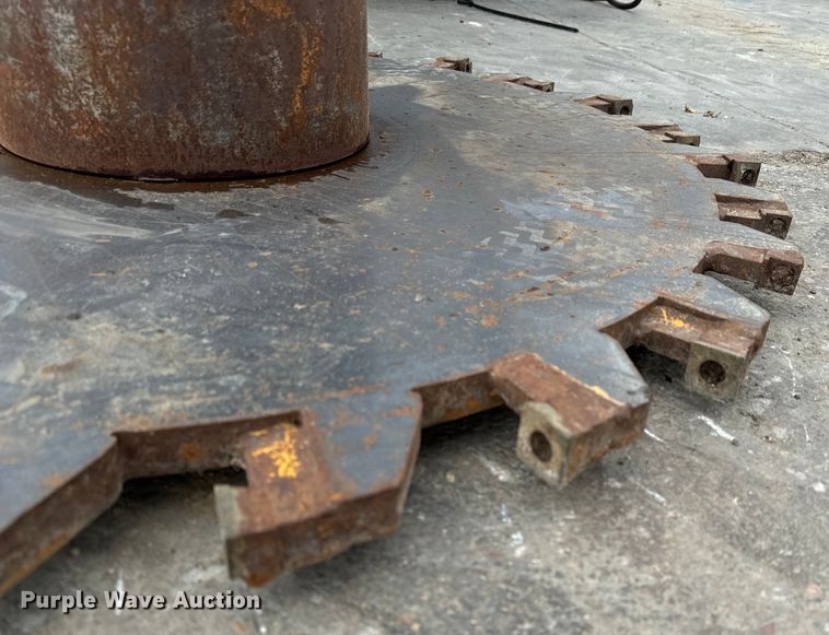 image for item NU9510 Harleman Ground Force HR970 skid steer tree saw