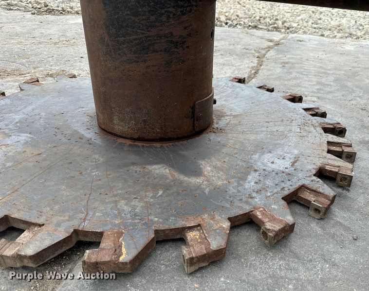 image for item NU9510 Harleman Ground Force HR970 skid steer tree saw