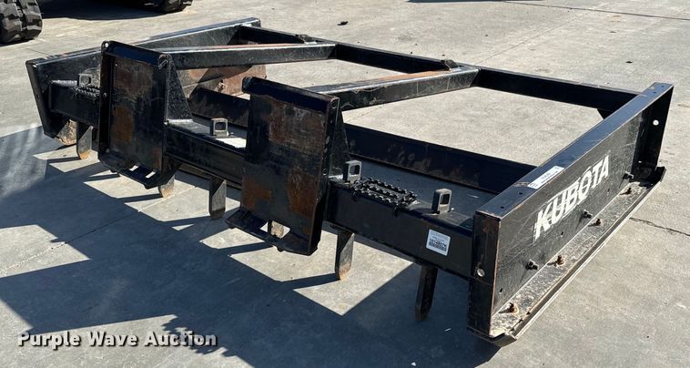 image for item NU9548 Kubota SG2584 skid steer grader