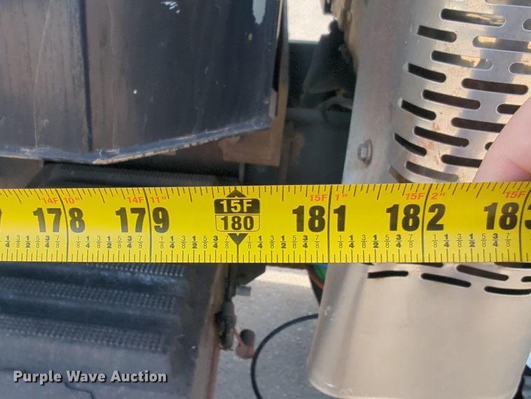 image for item NZ9352 2006 International 7400 dump truck