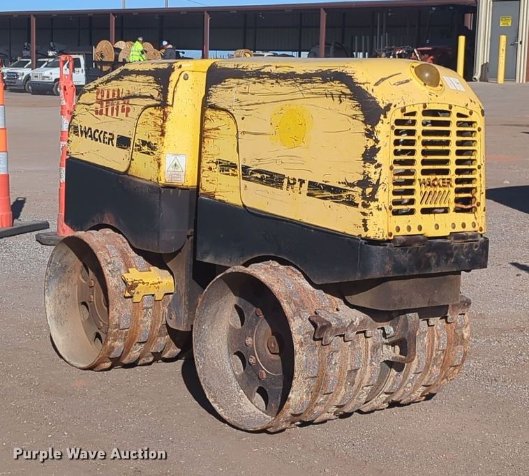 image for item NZ9353 Wacker RT trench compactor