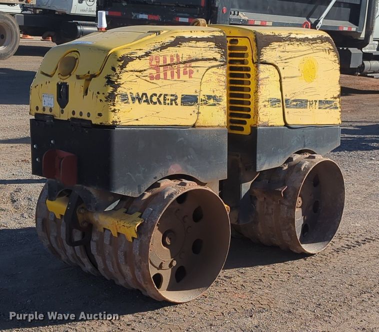 image for item NZ9353 Wacker RT trench compactor