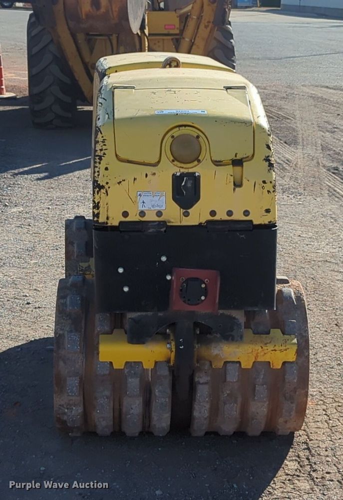 image for item NZ9353 Wacker RT trench compactor