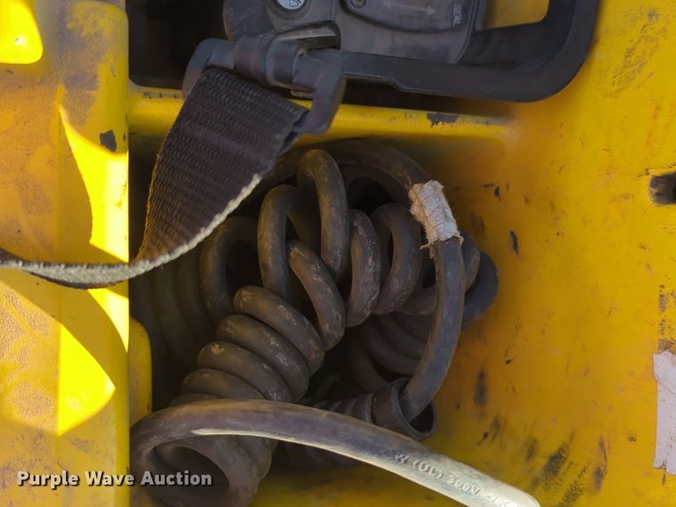 image for item NZ9353 Wacker RT trench compactor