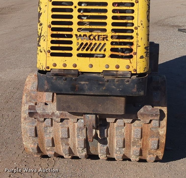 image for item NZ9353 Wacker RT trench compactor