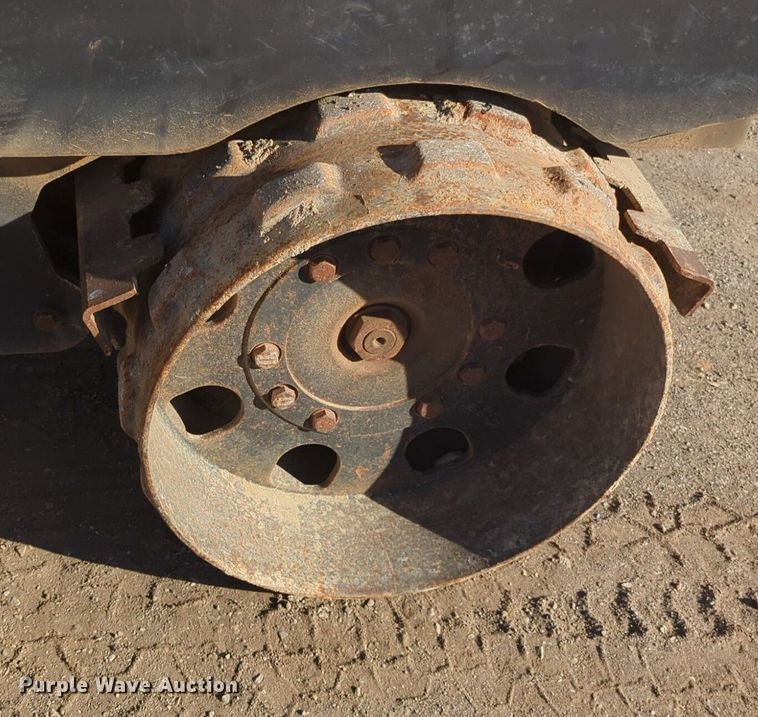 image for item NZ9353 Wacker RT trench compactor