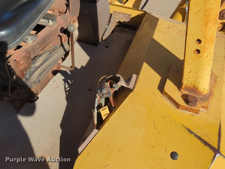 image for item NZ9354 1992 Caterpillar 416 backhoe