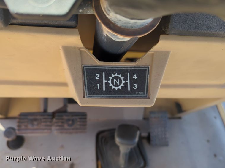 image for item NZ9354 1992 Caterpillar 416 backhoe