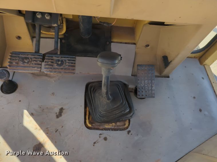 image for item NZ9354 1992 Caterpillar 416 backhoe